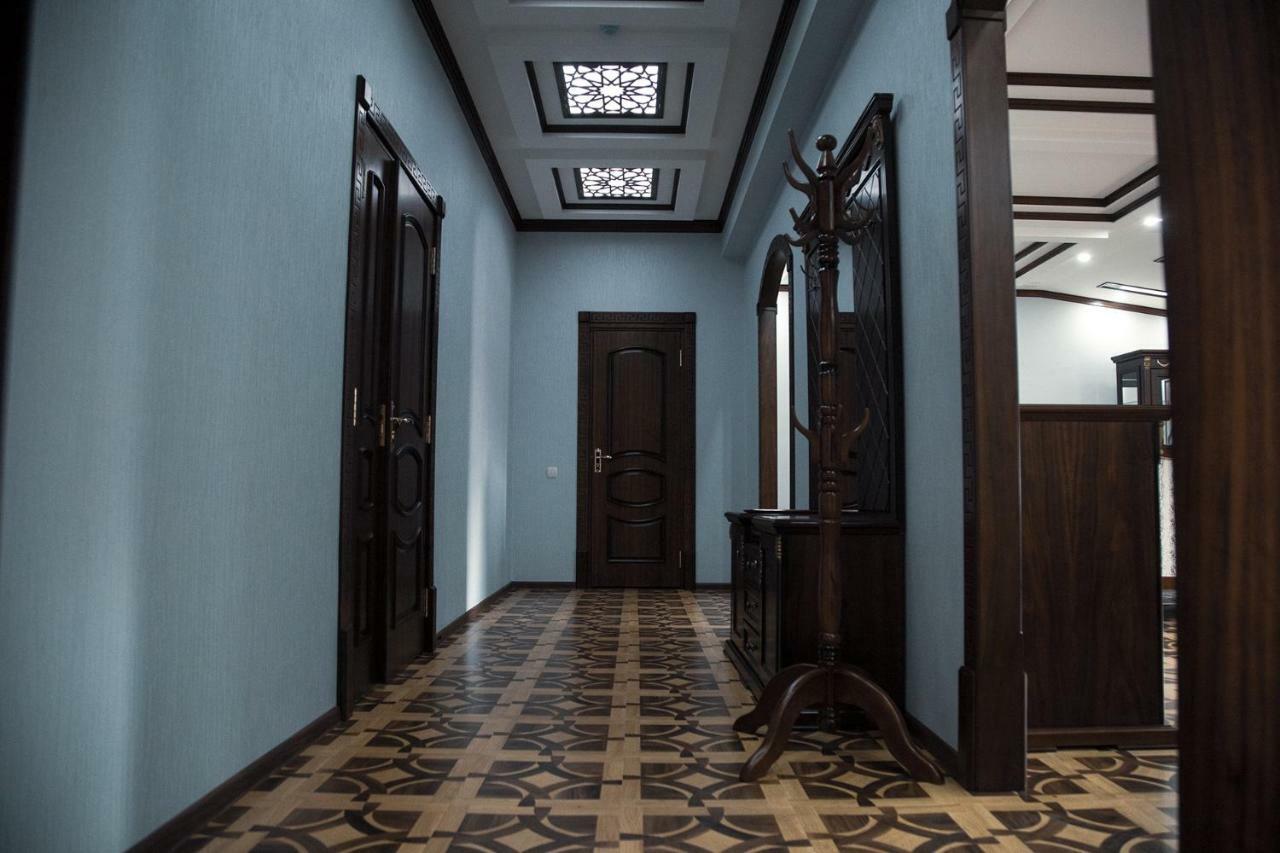 Bravolyuks Hotel Ургенч Экстерьер фото