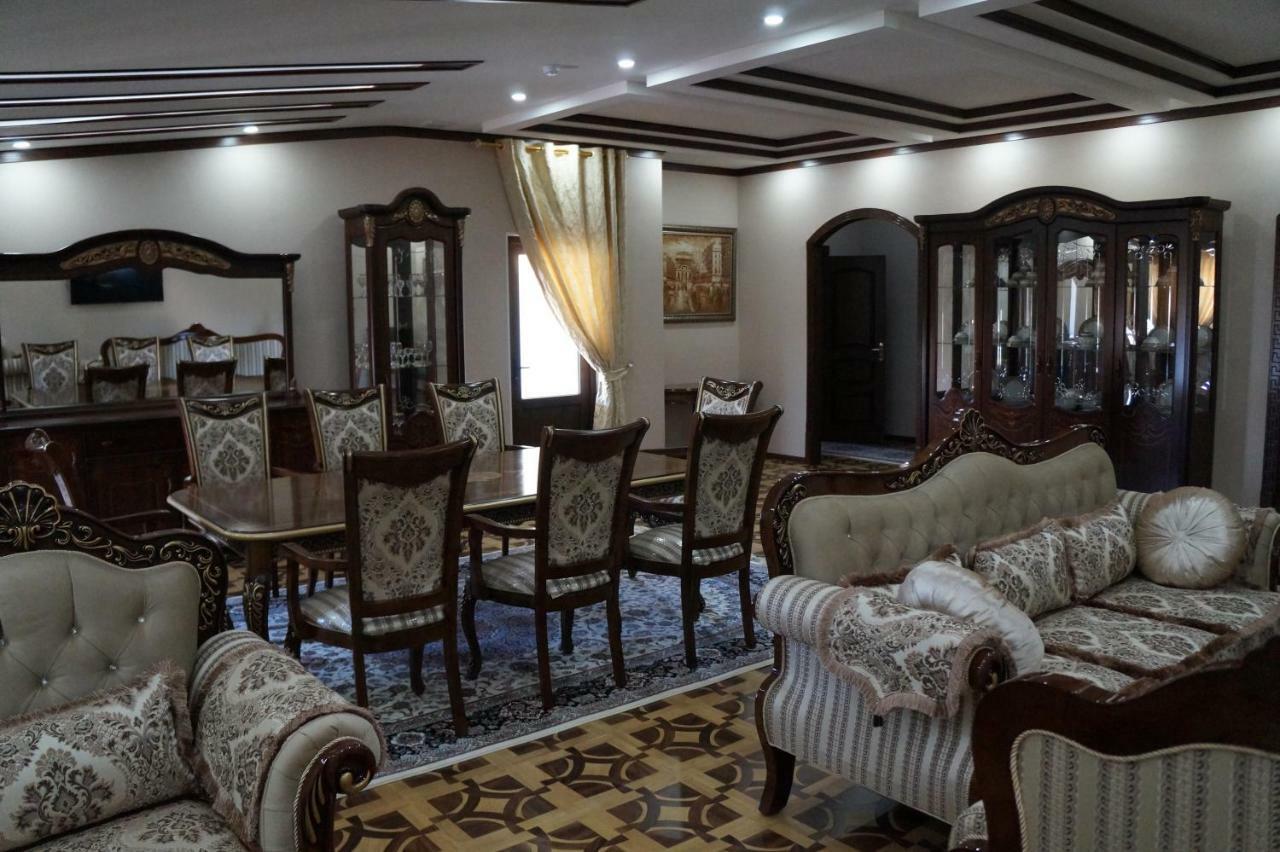 Bravolyuks Hotel Ургенч Экстерьер фото
