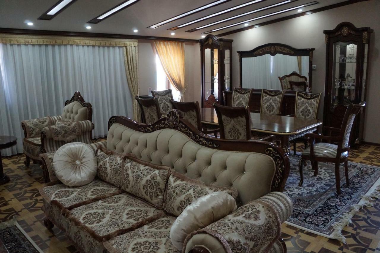 Bravolyuks Hotel Ургенч Экстерьер фото